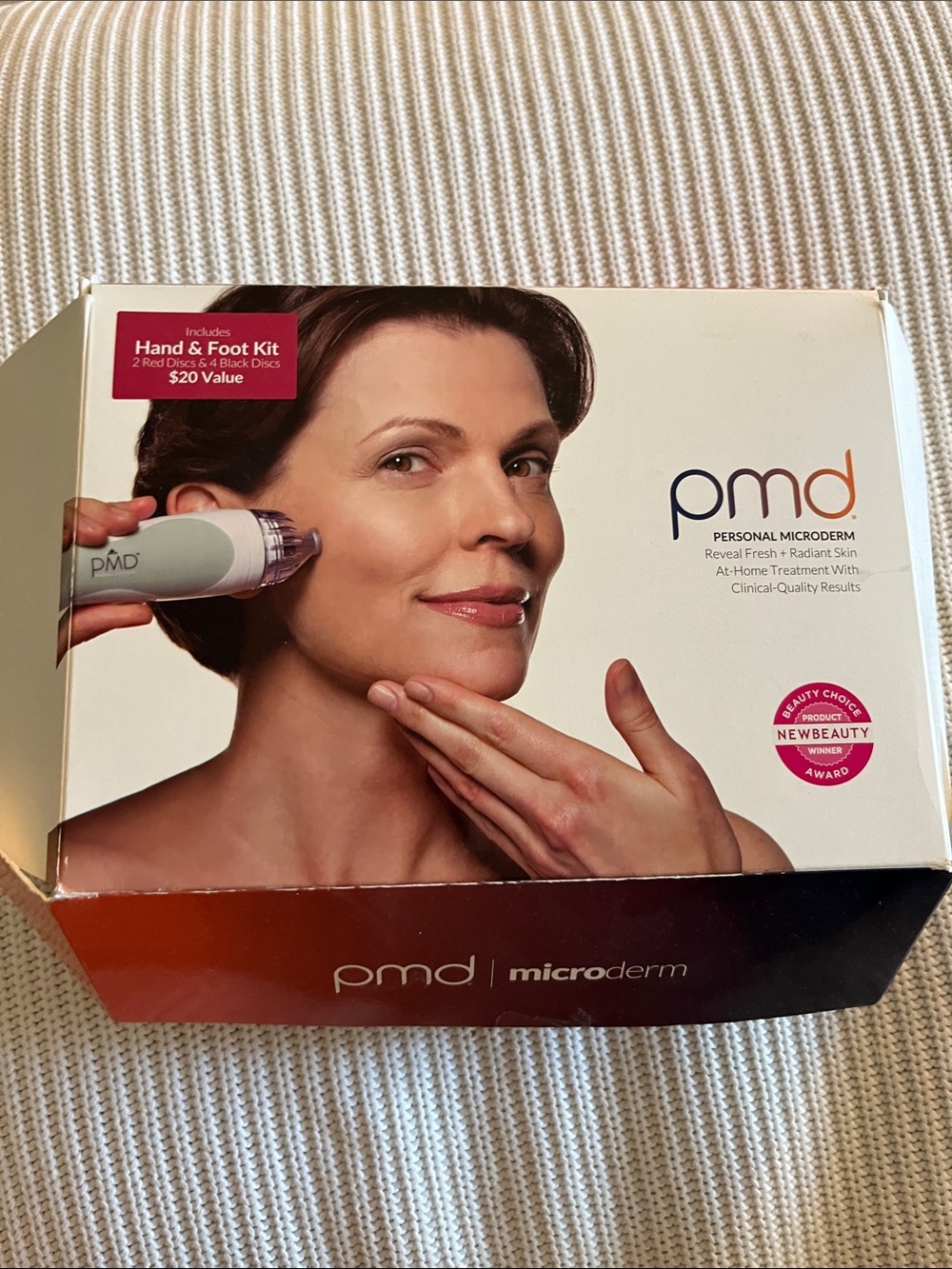 PMD Personal Microderm Device gently used with over 20 extra replacement discs